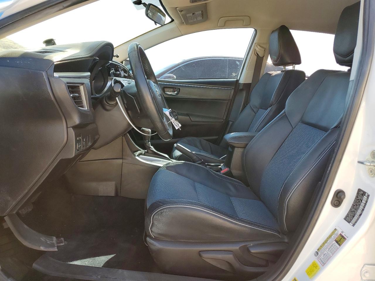 2015 TOYOTA COROLLA S PLUS photo 13