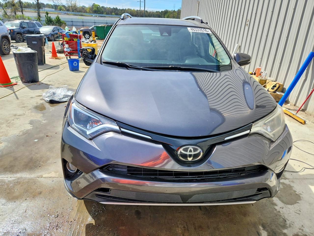 2018 TOYOTA RAV4 XLE photo 13