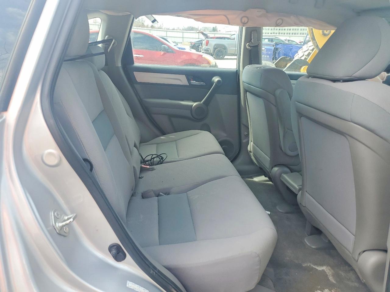 2011 HONDA CR-V LX photo 19