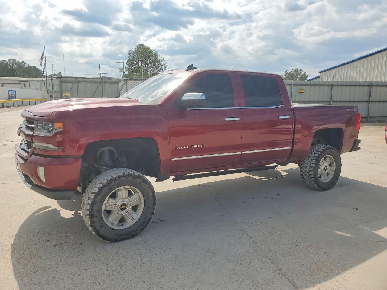 2017 CHEVROLET SILVERADO