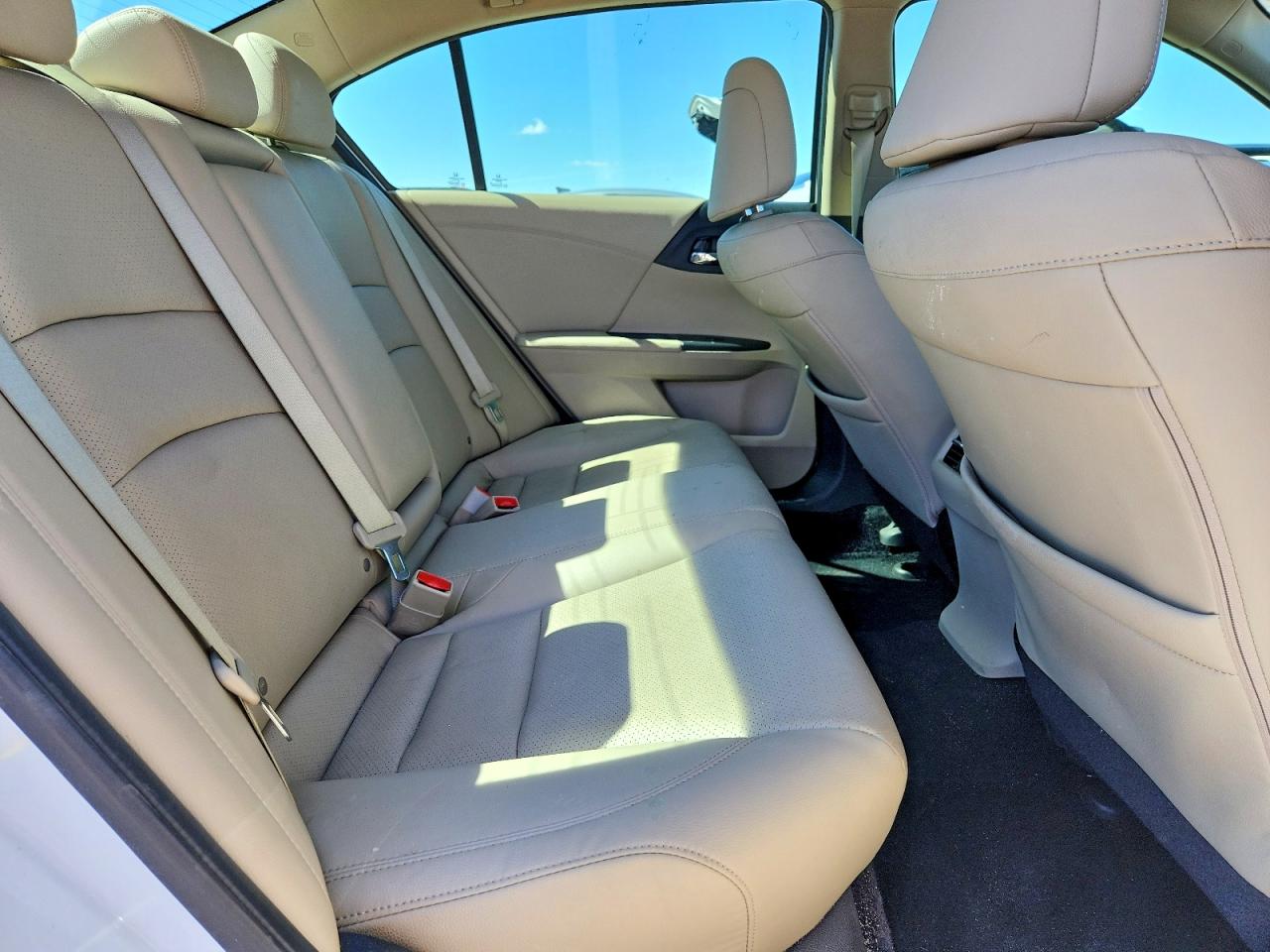 2017 HONDA ACCORD EXL photo 10