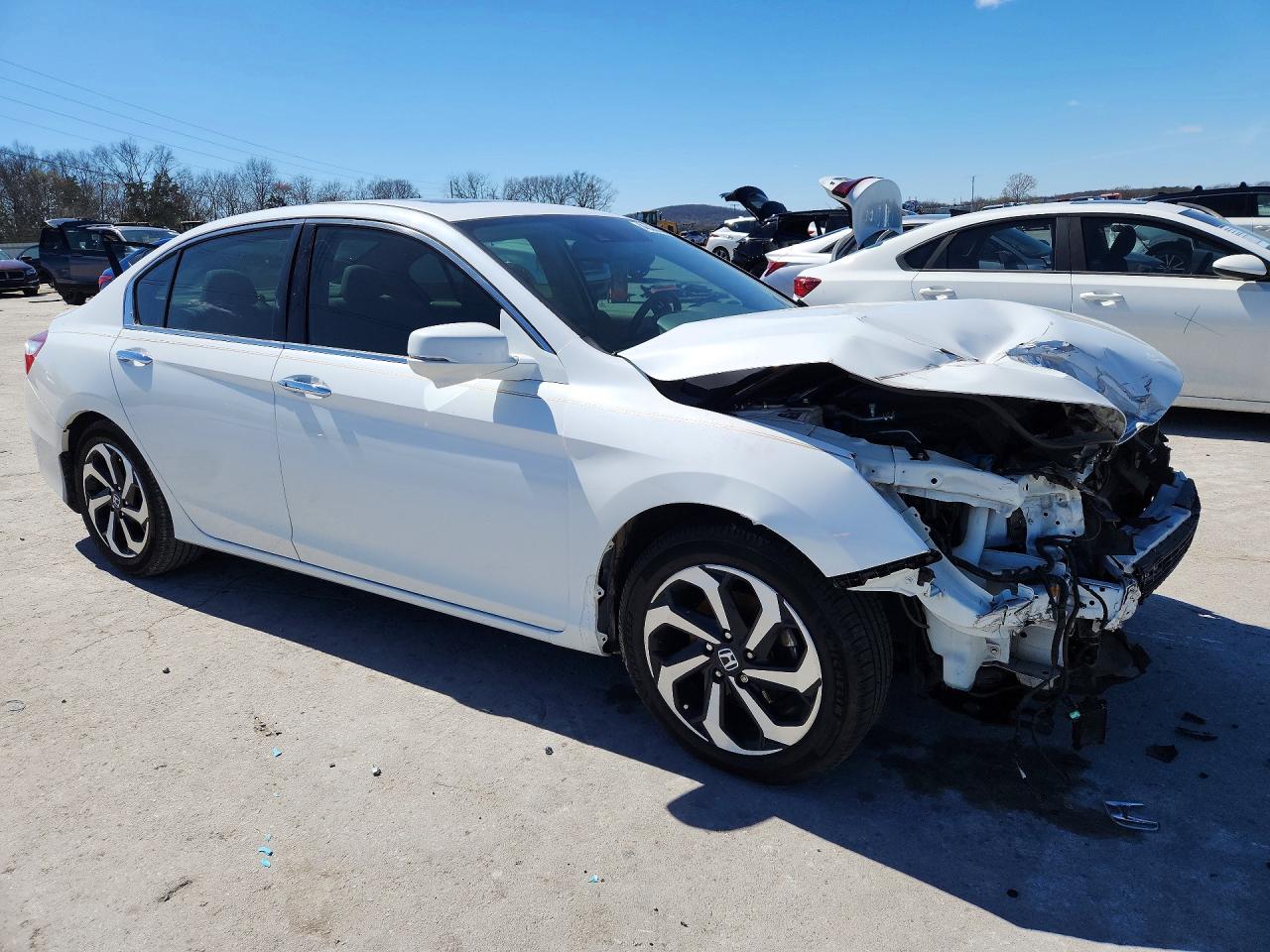 2017 HONDA ACCORD EXL photo 4