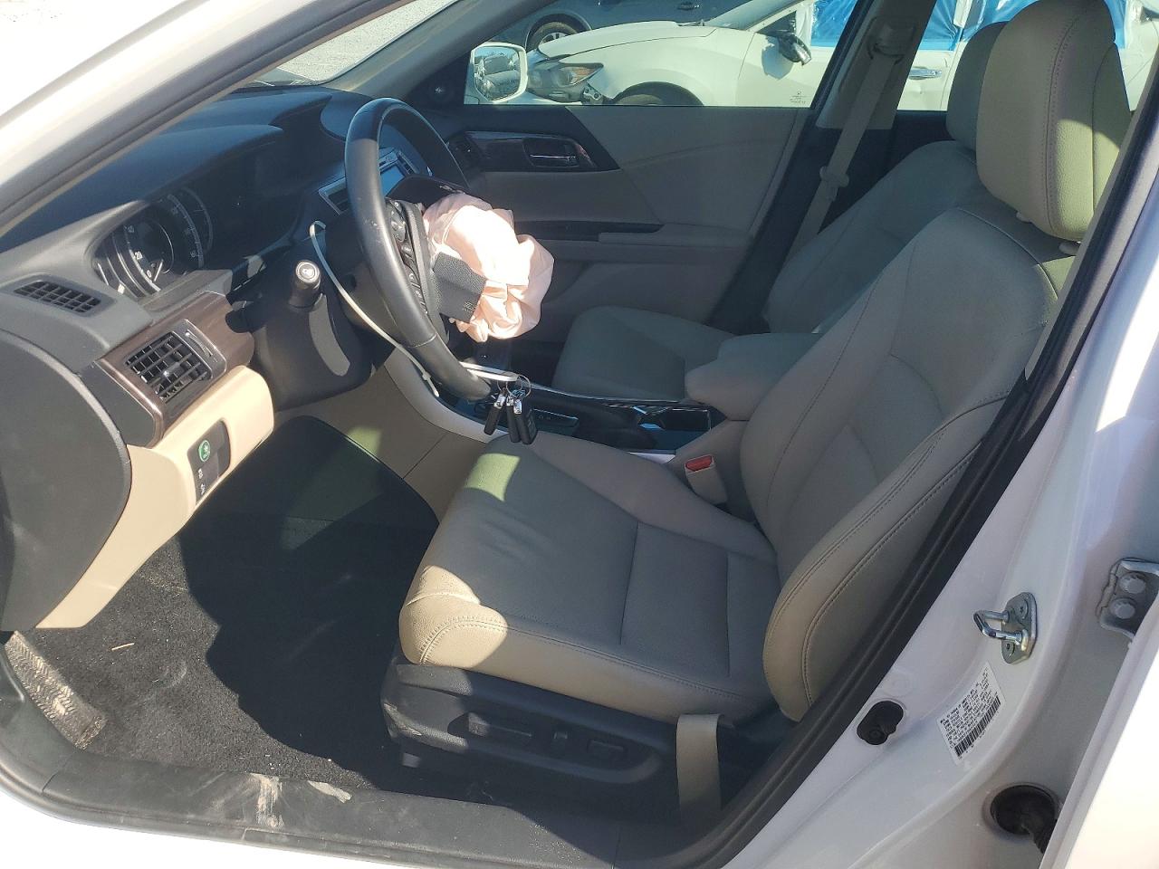 2017 HONDA ACCORD EXL photo 7