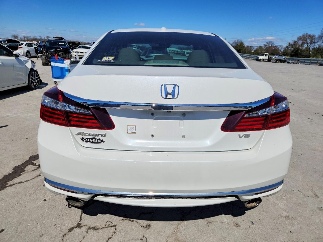 2017 HONDA ACCORD EXL photo 6