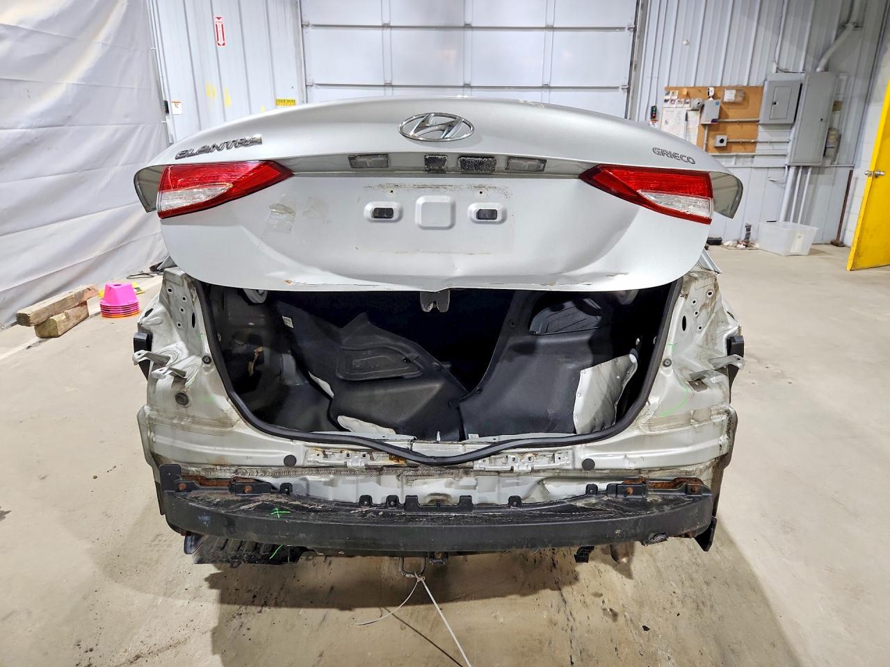2013 HYUNDAI ELANTRA GLS photo 11