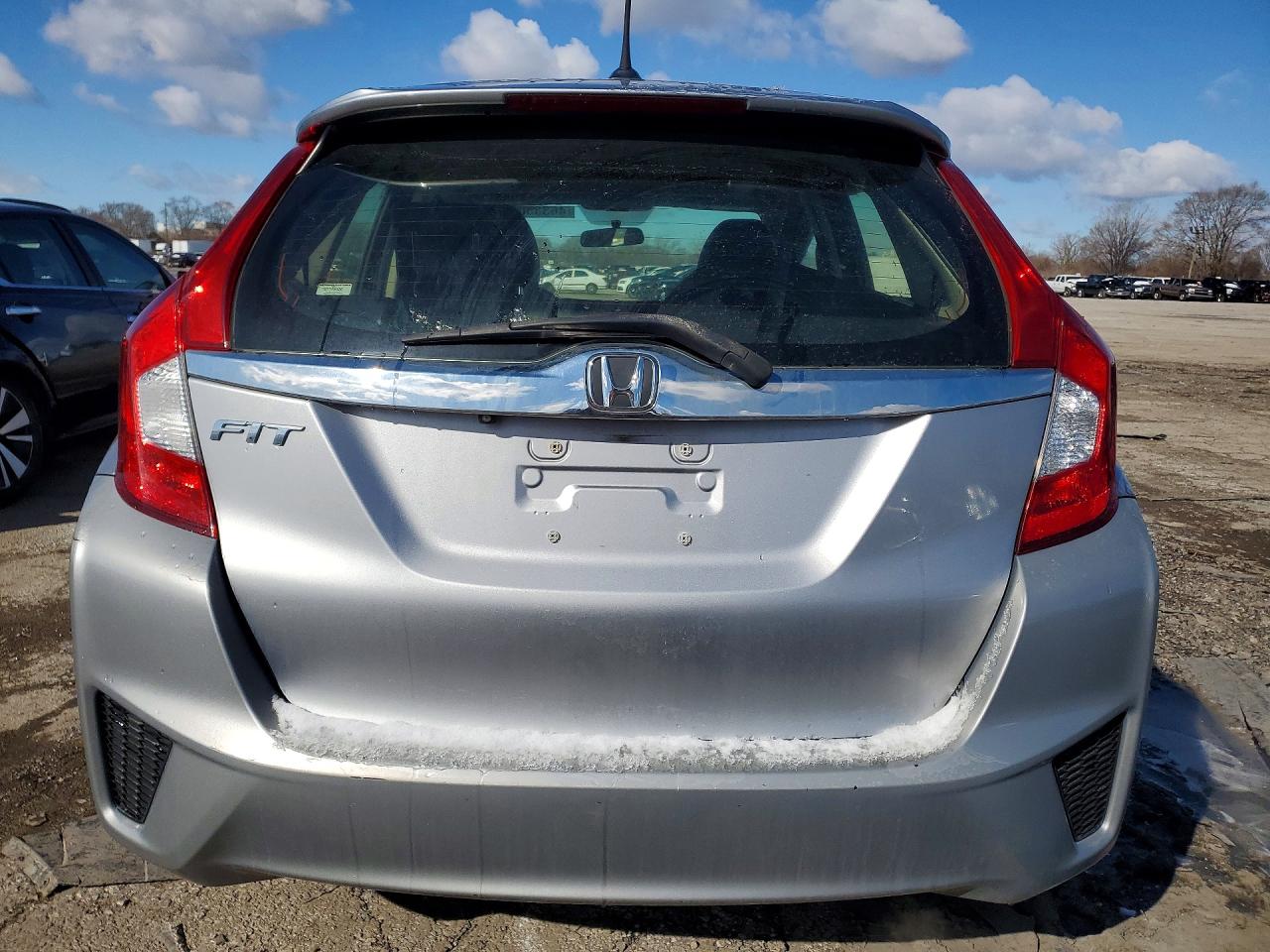 2017 HONDA FIT photo 11