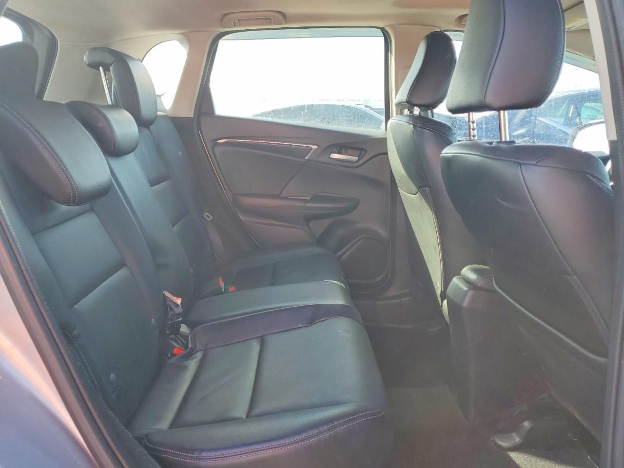 2017 HONDA FIT photo 19