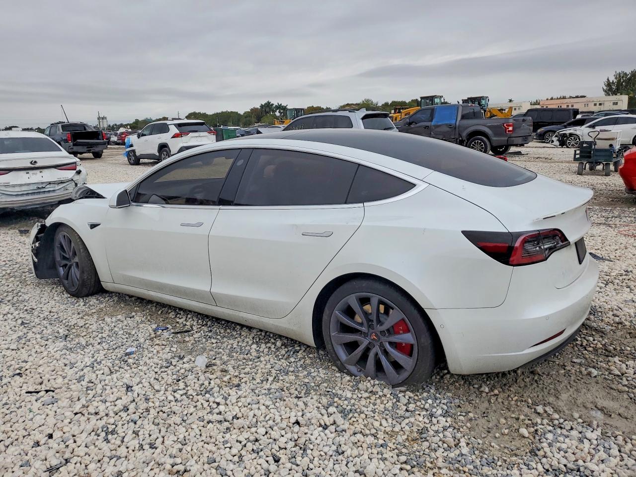 2020 TESLA MODEL 3 photo 2