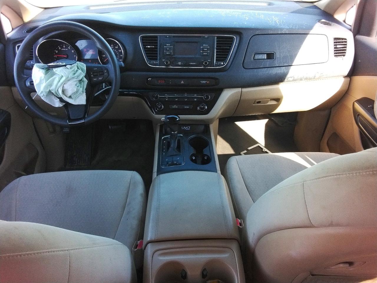 2016 KIA SEDONA LX photo 8