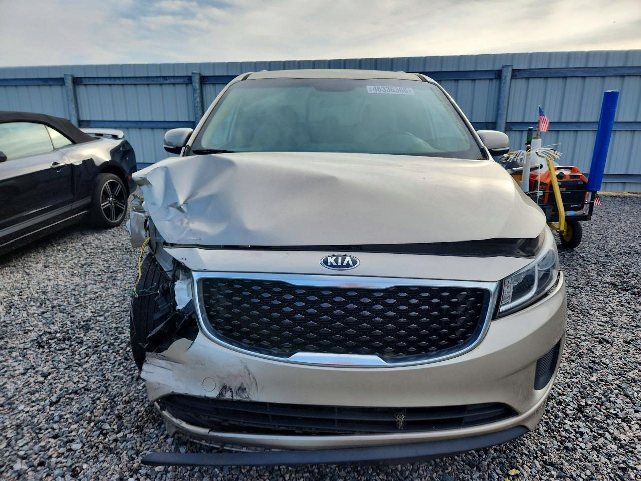 2016 KIA SEDONA LX photo 5
