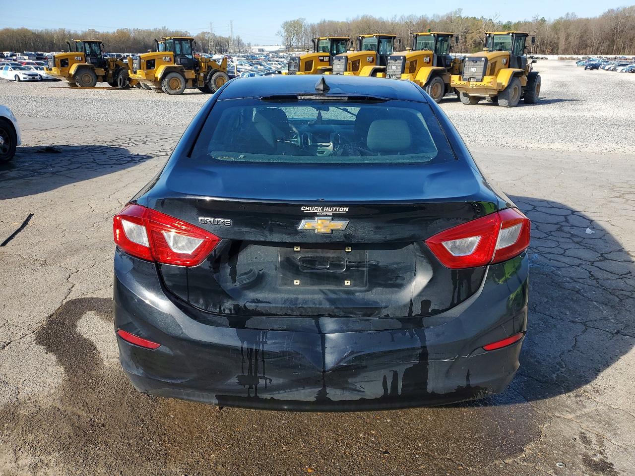 2017 CHEVROLET CRUZE LS photo 11