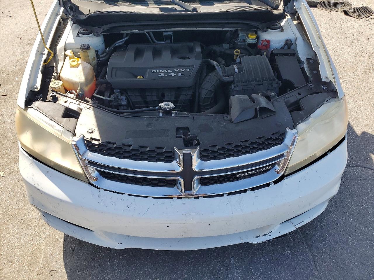 2012 DODGE AVENGER SXT photo 31