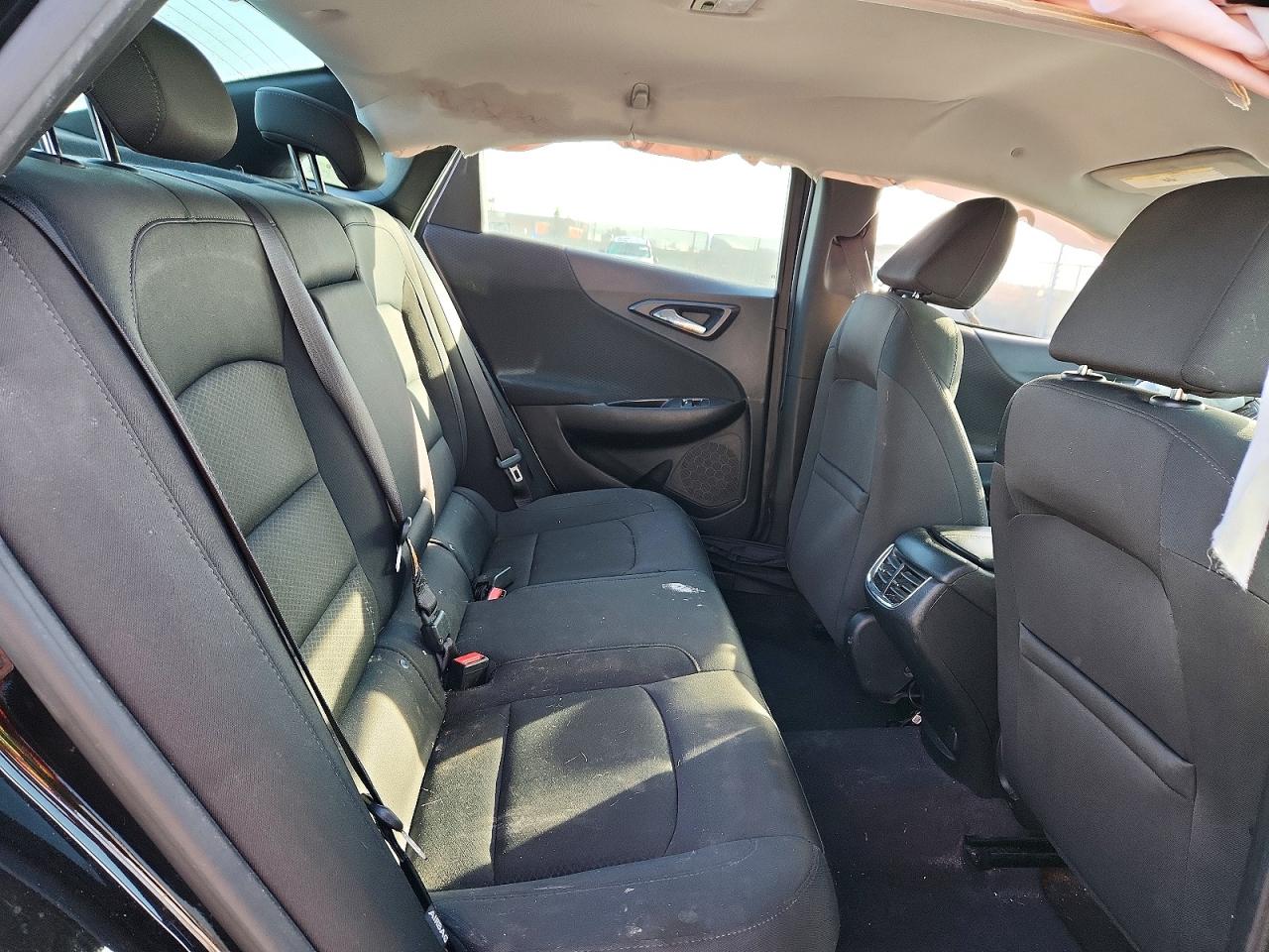 2017 CHEVROLET MALIBU HYBRID photo 10