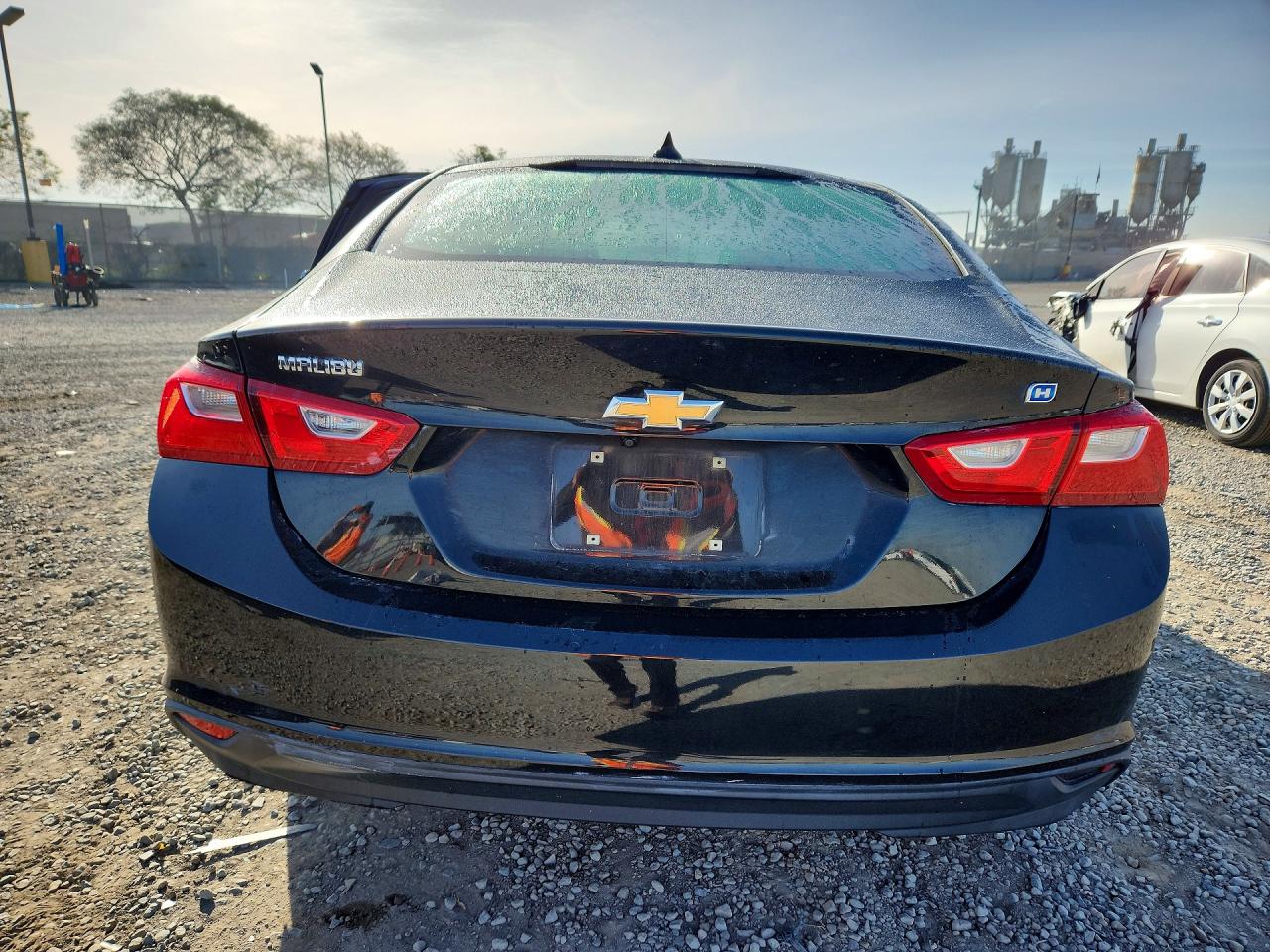 2017 CHEVROLET MALIBU HYBRID photo 6