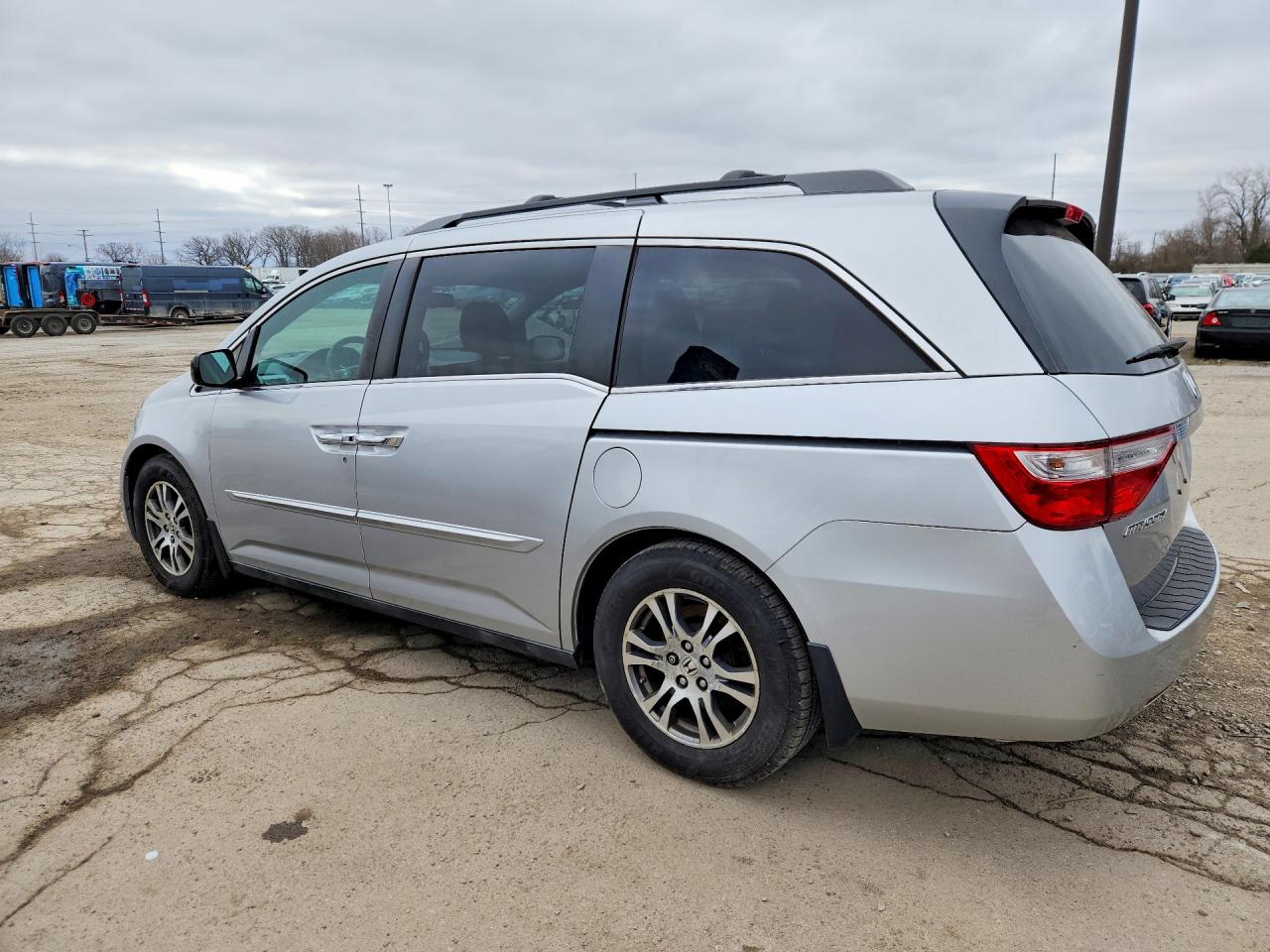 2012 HONDA ODYSSEY EXL photo 3