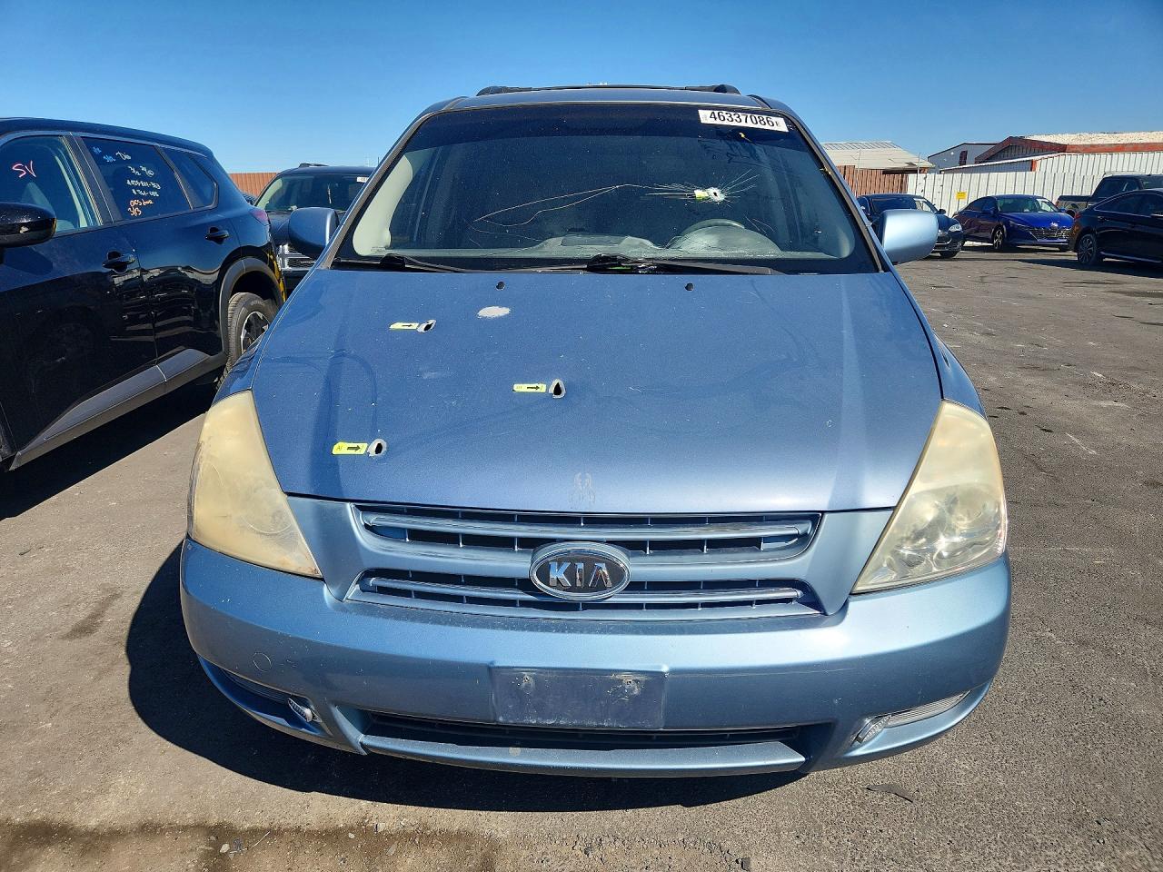 2009 KIA SEDONA LX photo 5