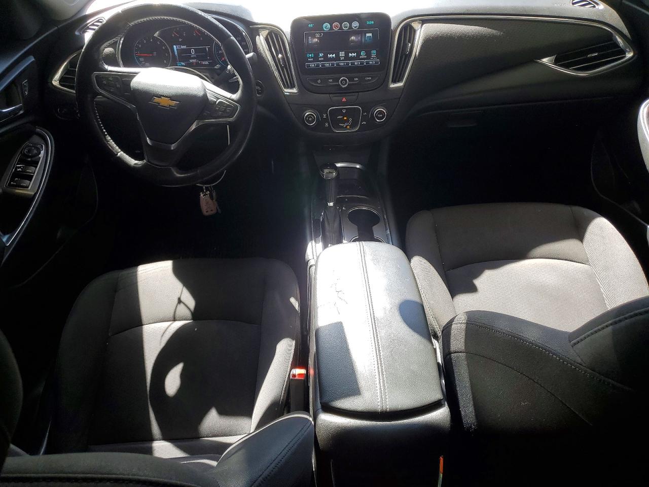 2018 CHEVROLET MALIBU LT photo 15