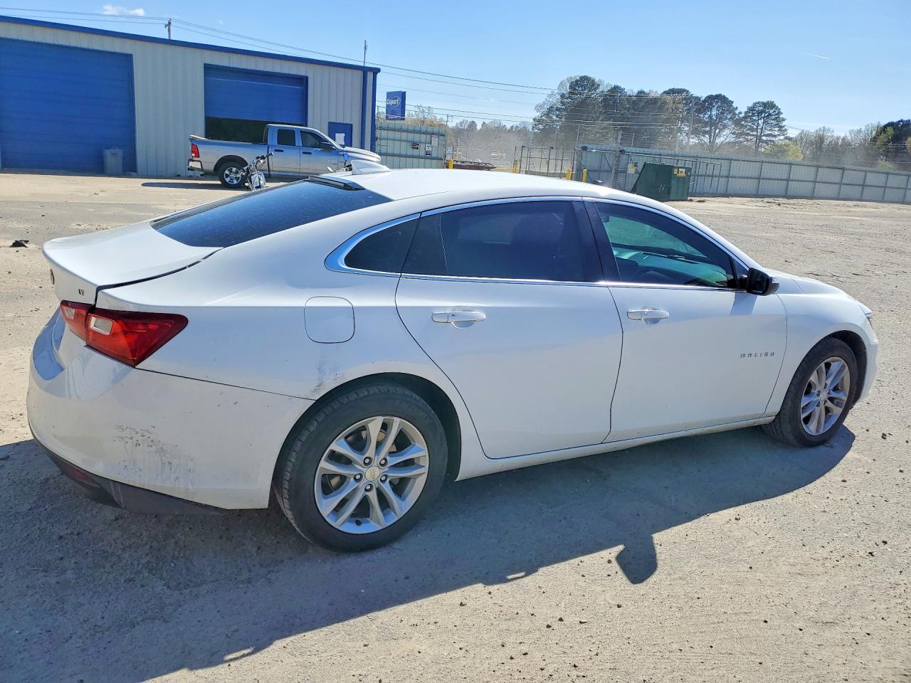 2018 CHEVROLET MALIBU LT photo 5