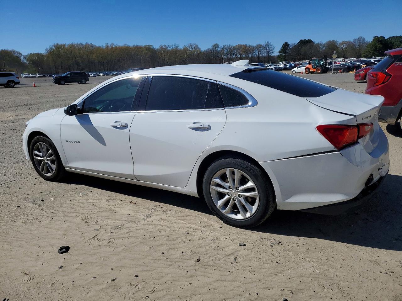 2018 CHEVROLET MALIBU LT photo 3
