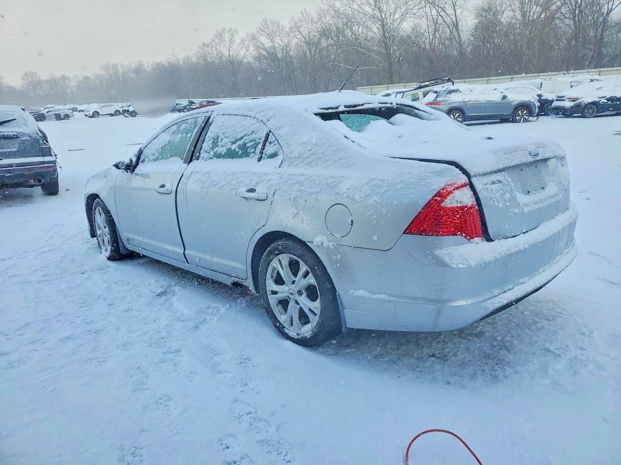 2012 FORD FUSION SE photo 2