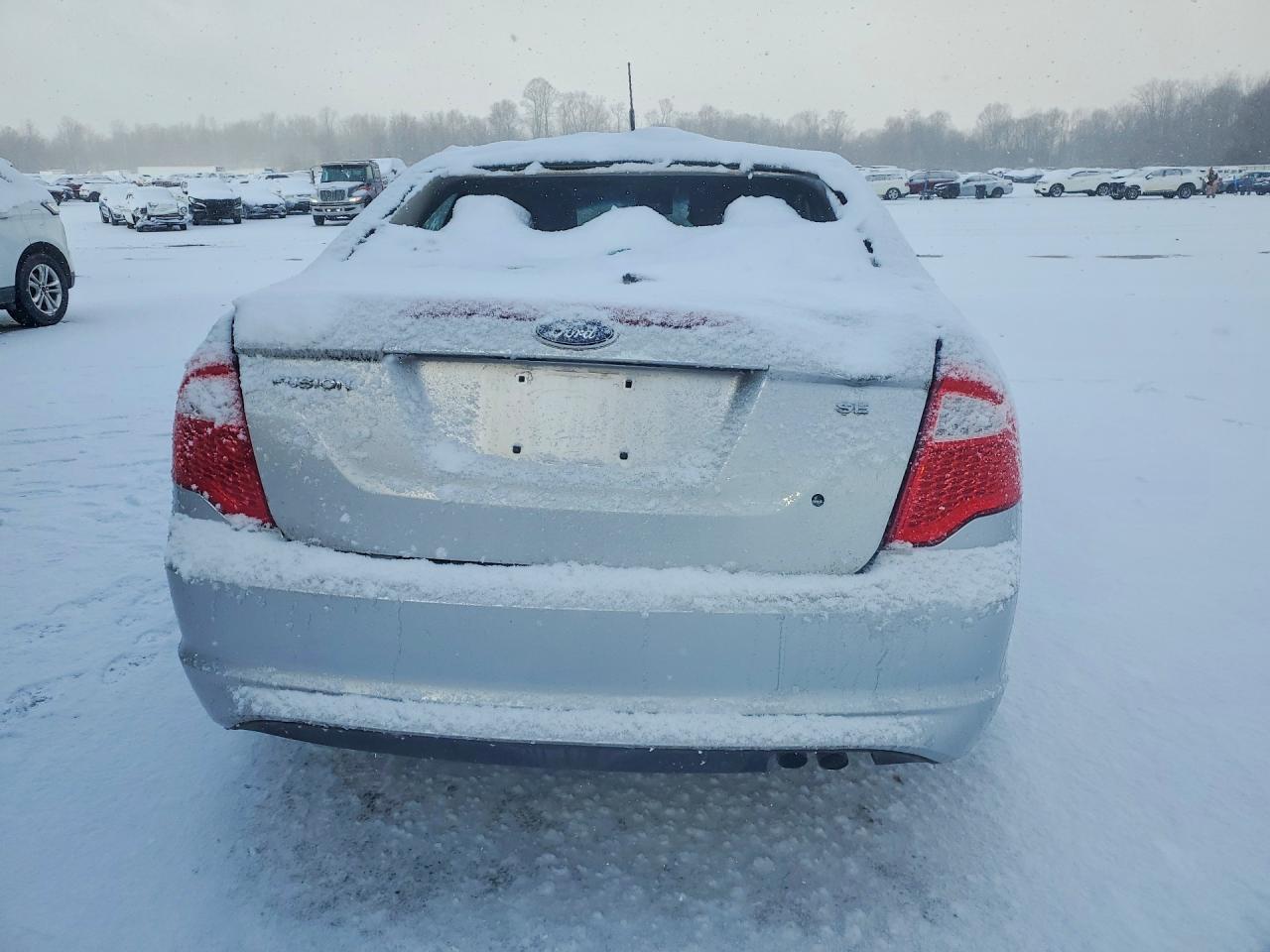 2012 FORD FUSION SE photo 6