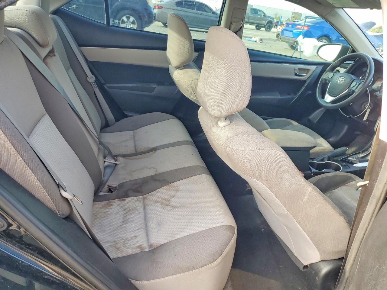 2019 TOYOTA COROLLA LE photo 19