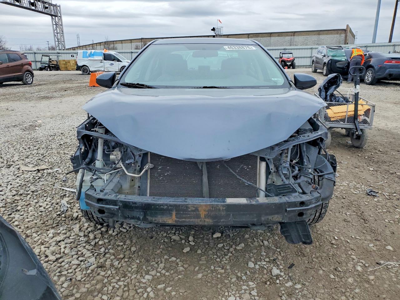 2016 TOYOTA COROLLA LE photo 5