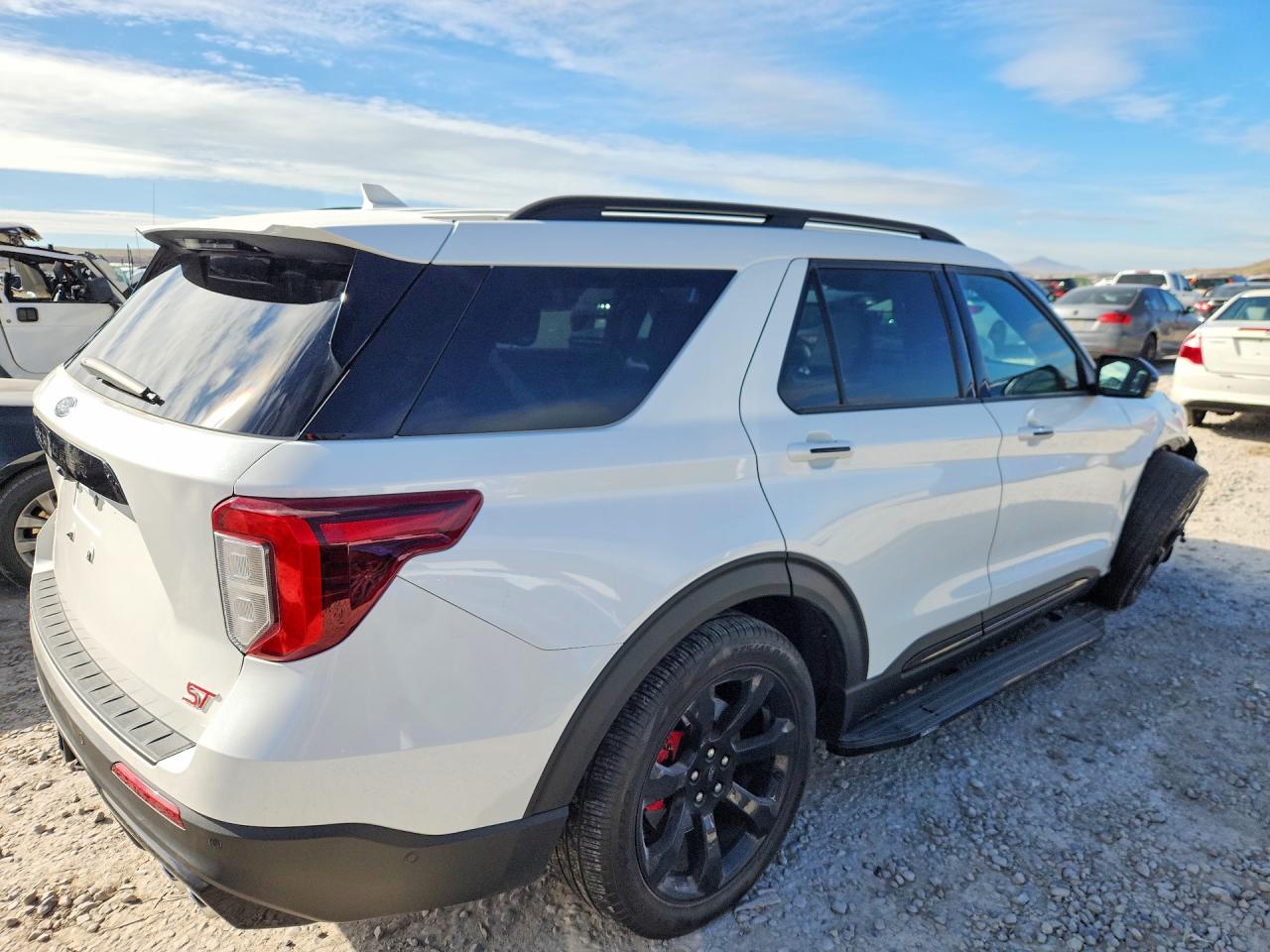 2021 FORD EXPLORER ST photo 5