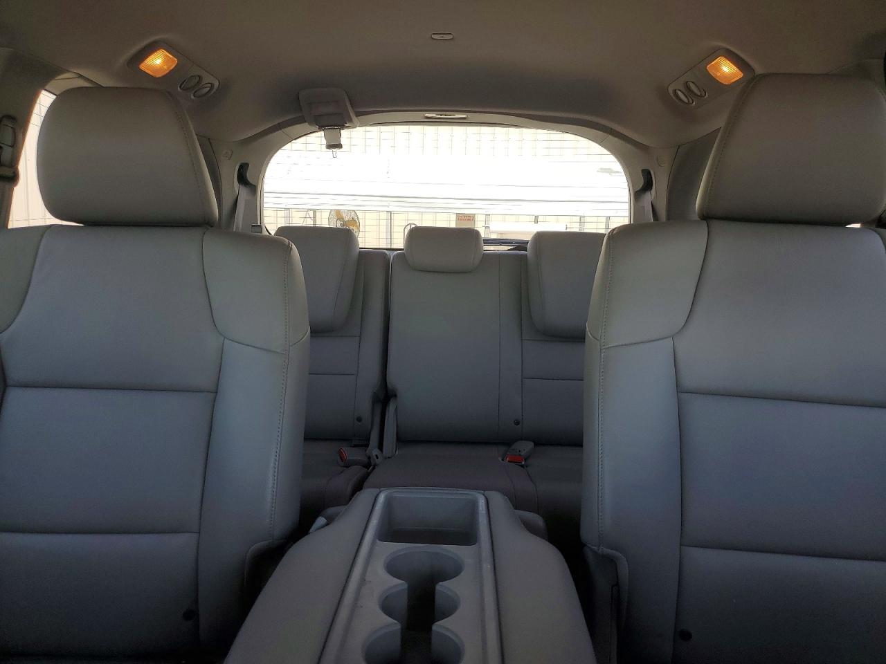 2012 HONDA ODYSSEY EXL photo 19