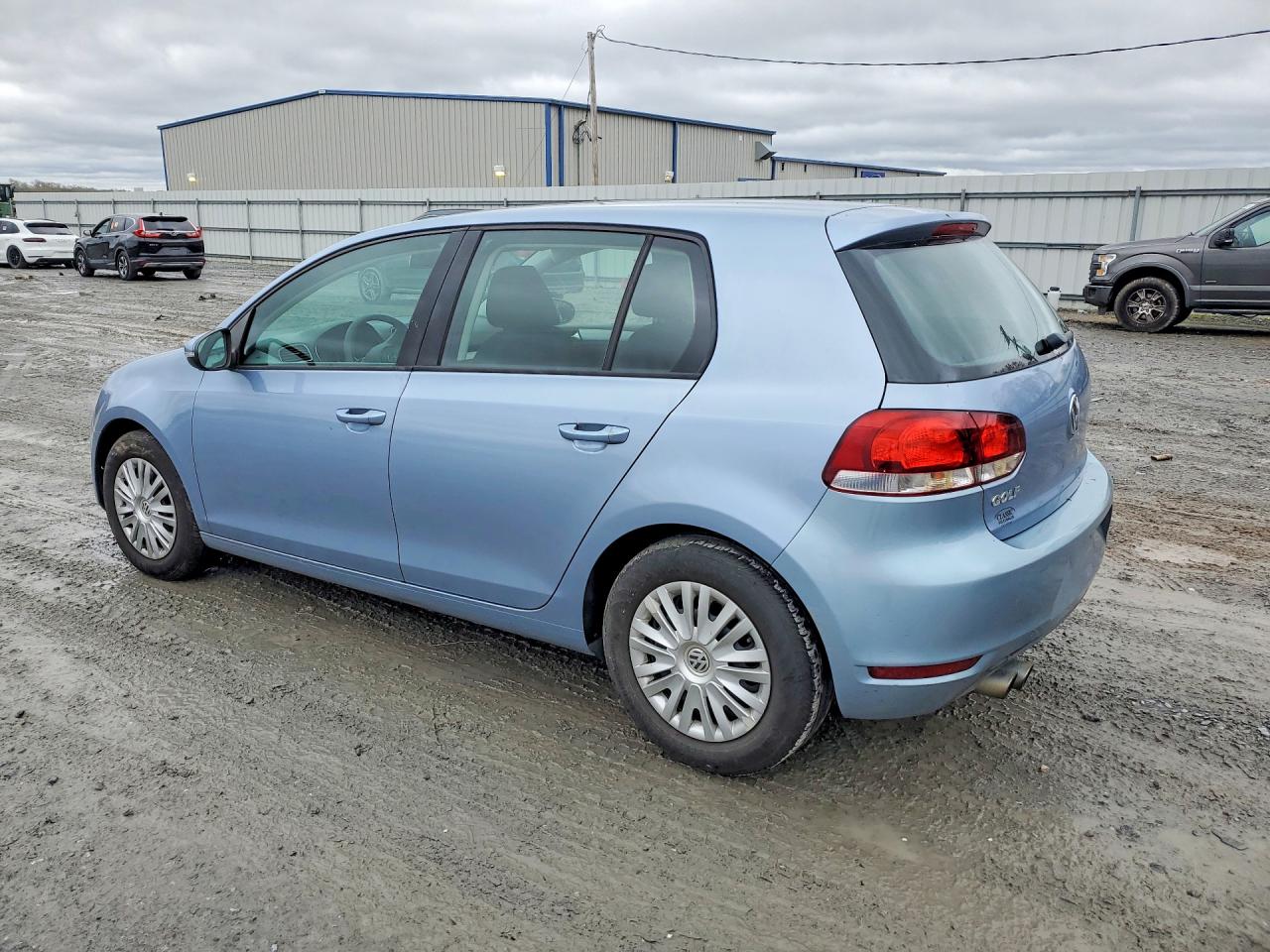 2011 VOLKSWAGEN GOLF photo 3