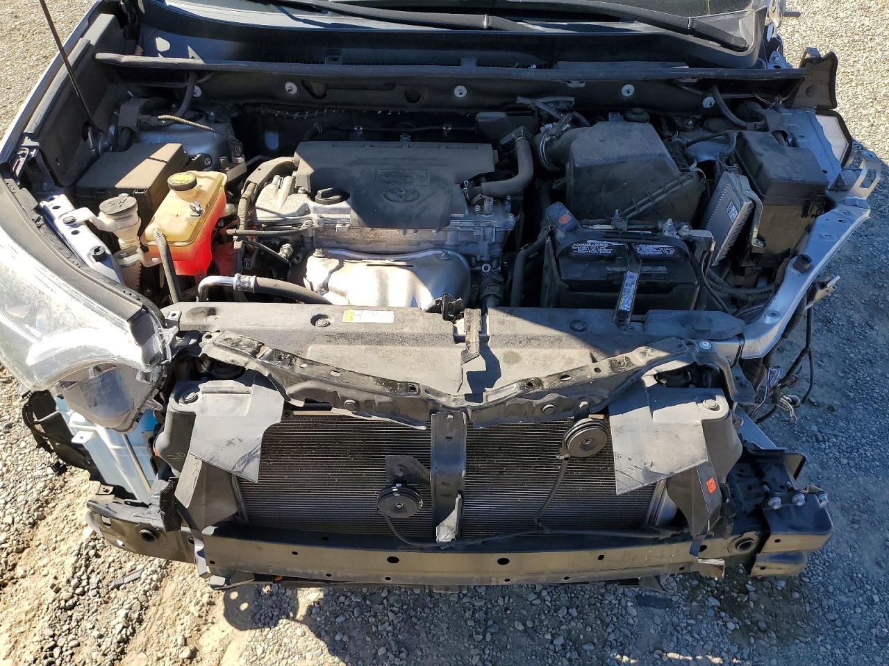 2016 TOYOTA RAV4 XLE photo 21