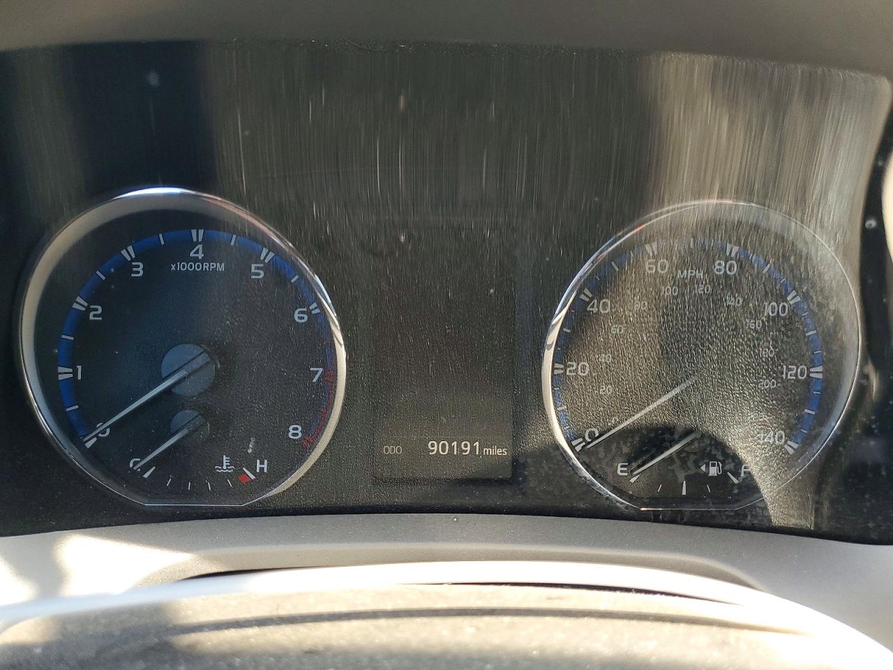 2016 TOYOTA RAV4 XLE photo 17