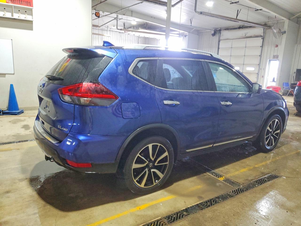 2018 NISSAN ROGUE SL photo 5