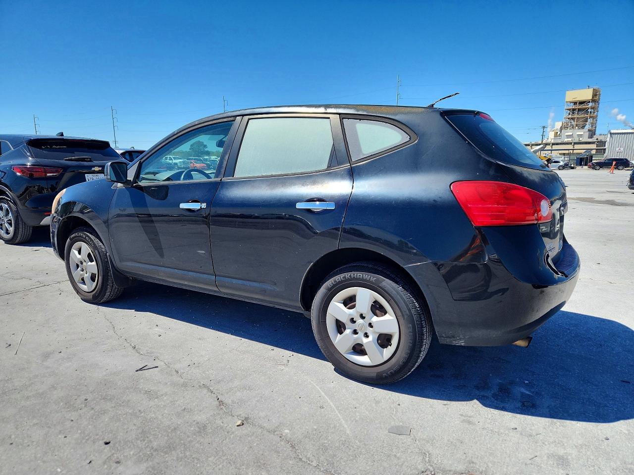 2010 NISSAN ROGUE S photo 3