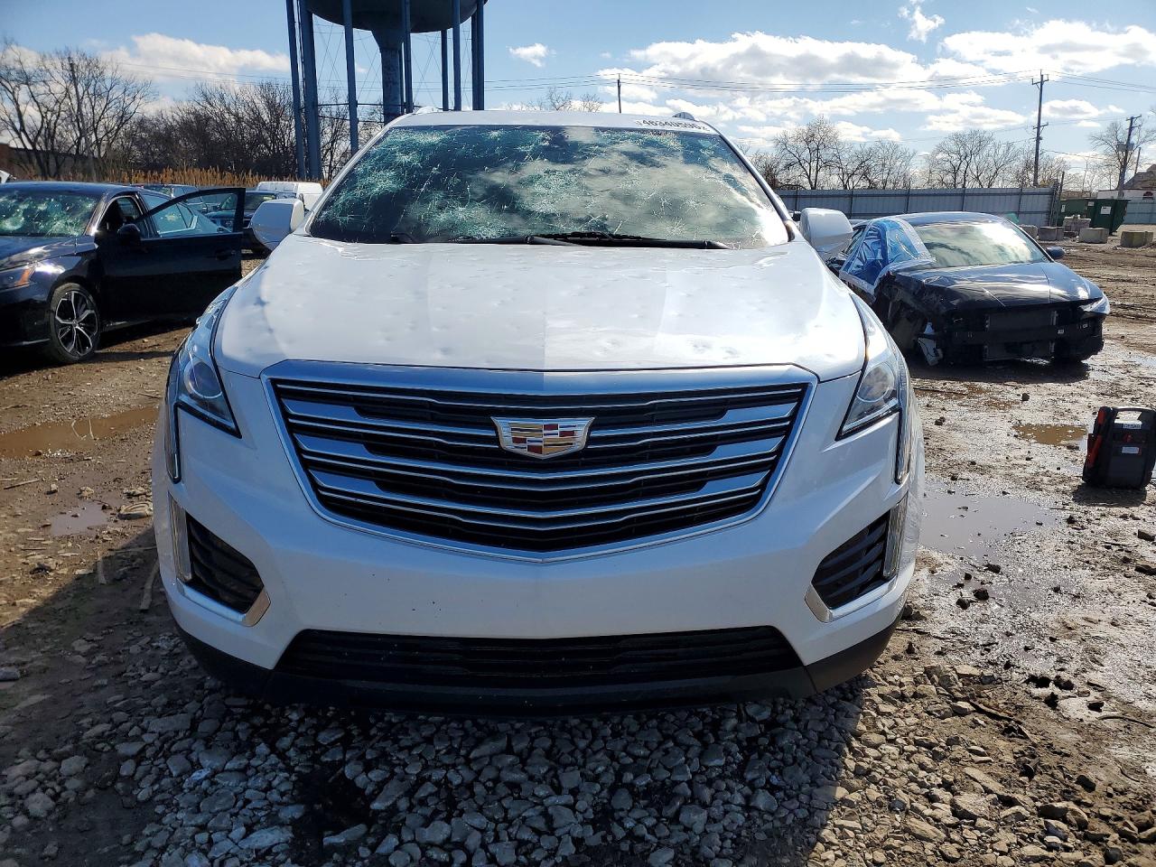 2018 CADILLAC XT5 photo 9