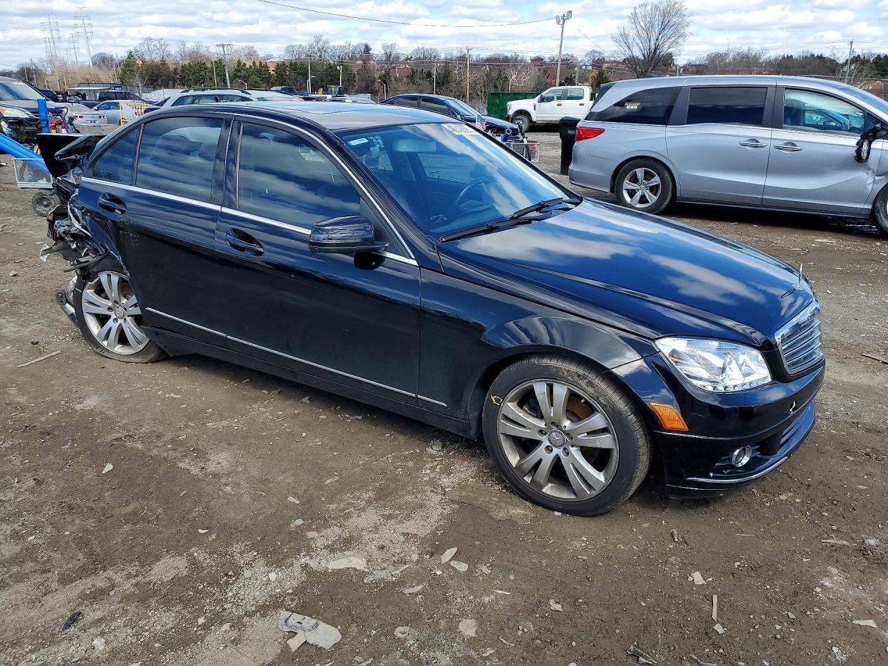 2011 MERCEDES-BENZ C 300 photo 10