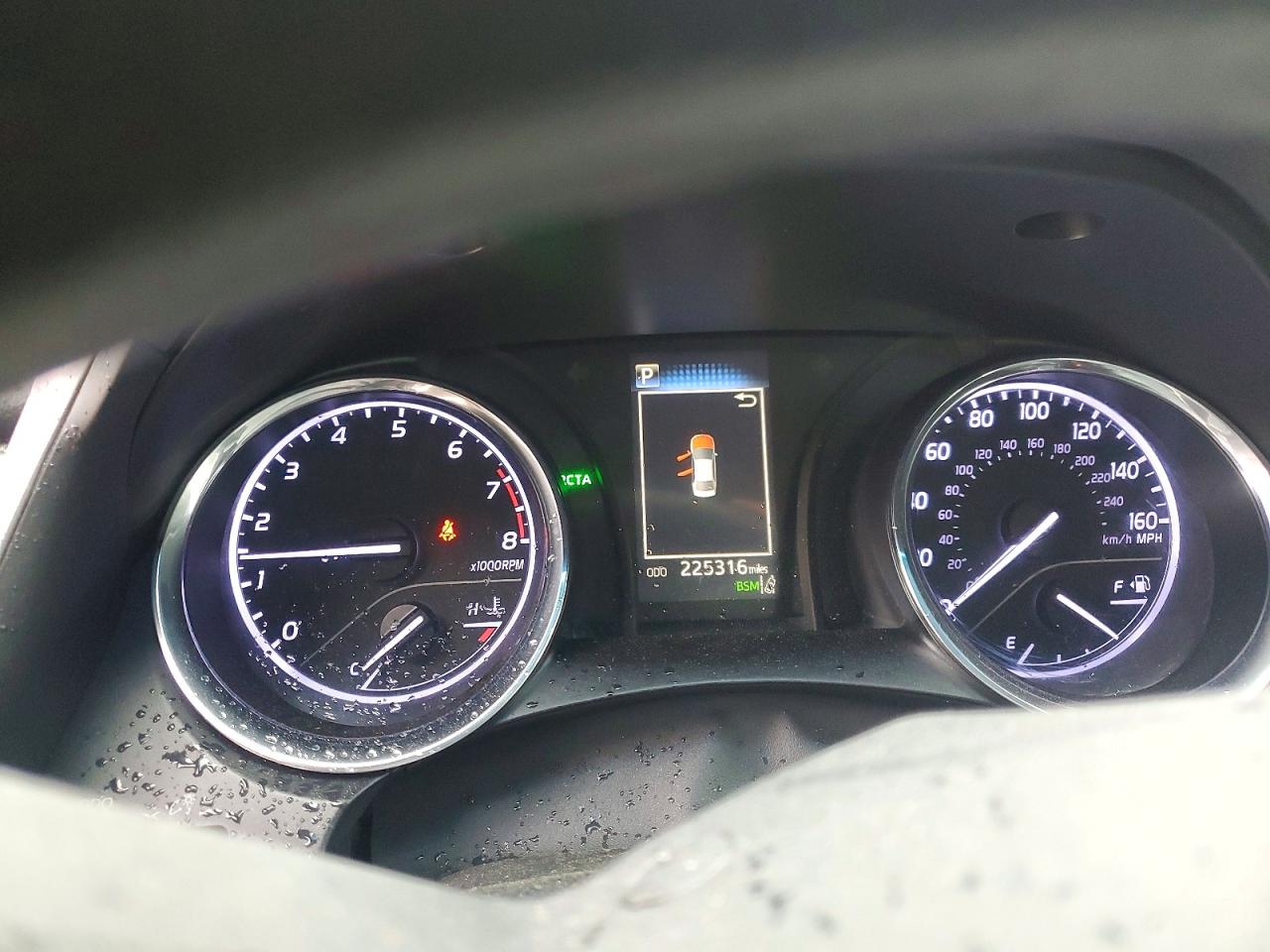 2018 TOYOTA CAMRY LE photo 9