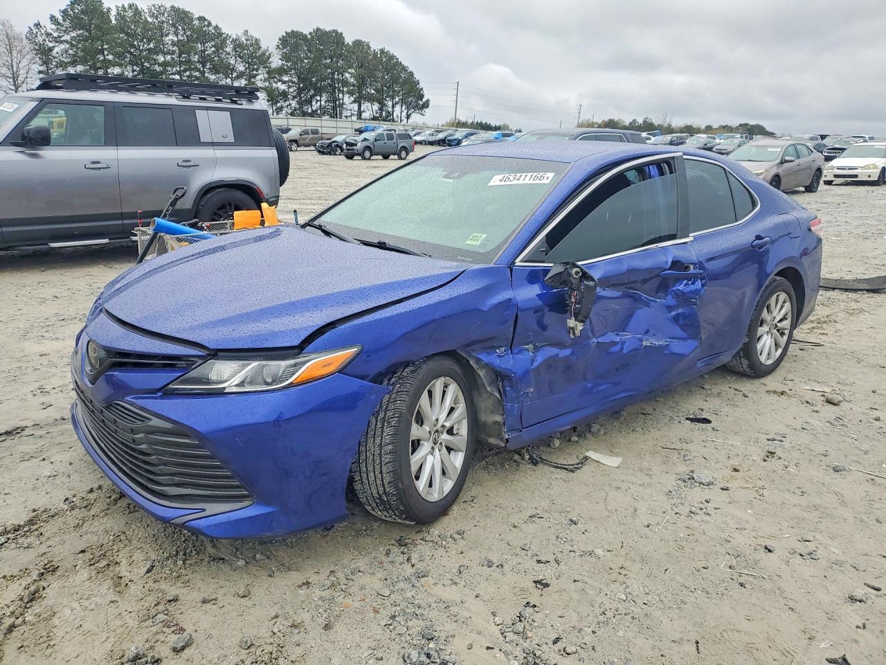 2018 TOYOTA CAMRY