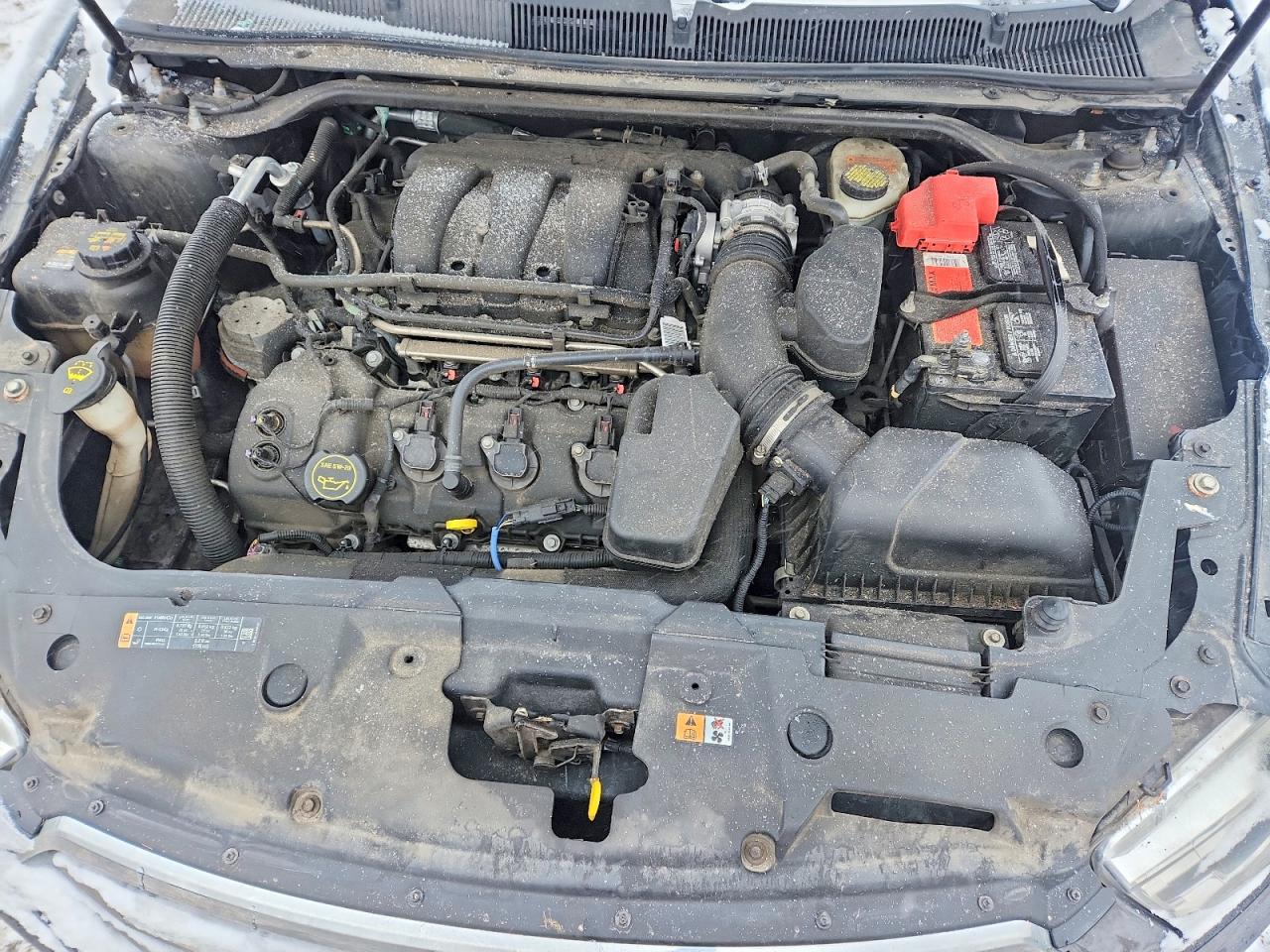 2015 FORD TAURUS SE photo 11