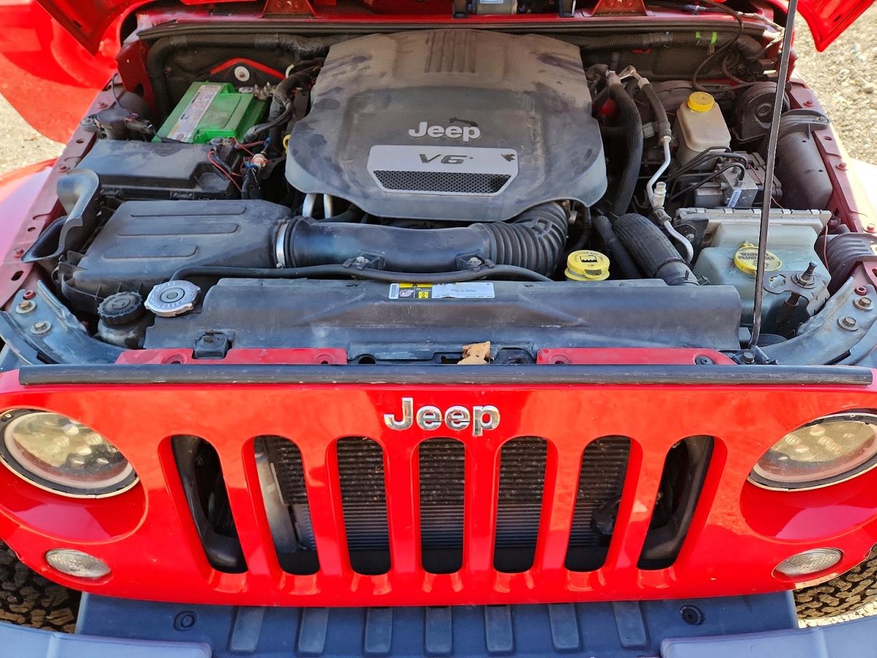 2015 JEEP WRANGLER SAHARA photo 21