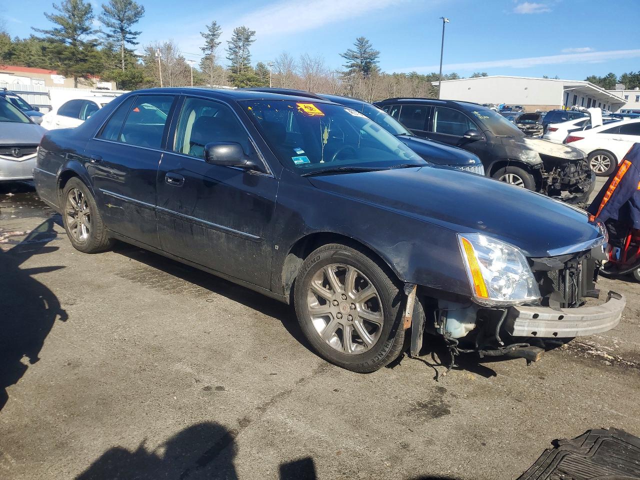 2008 CADILLAC DTS photo 4