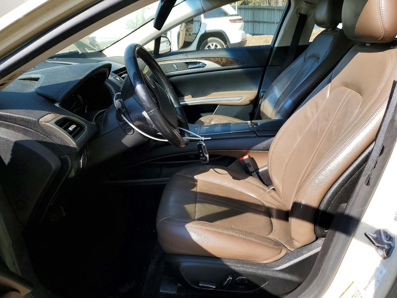 2016 LINCOLN MKZ HYBRID photo 7