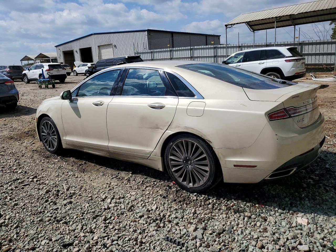 2016 LINCOLN MKZ HYBRID photo 2