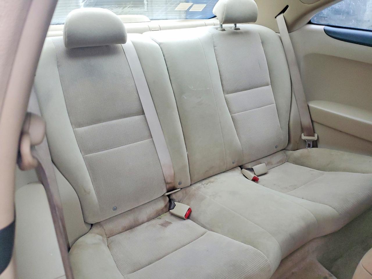 2004 HONDA ACCORD LX photo 28