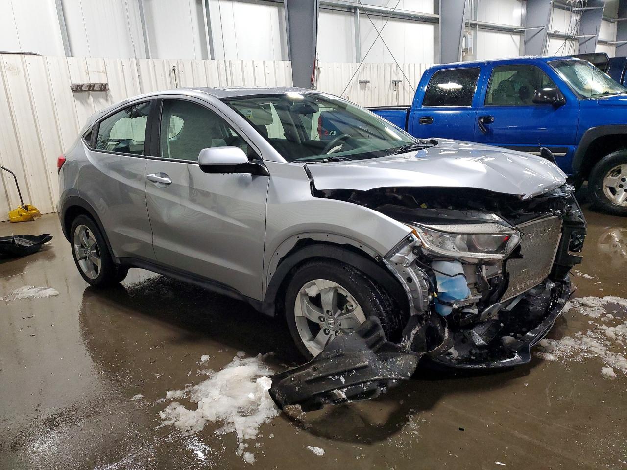 2019 HONDA HR-V LX photo 4