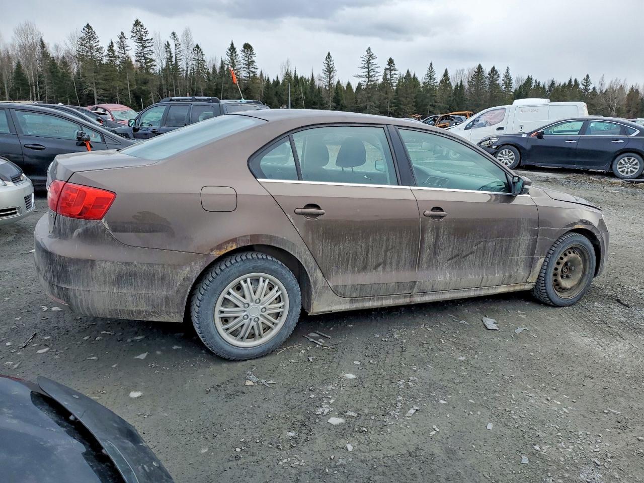 2011 VOLKSWAGEN JETTA SE photo 3
