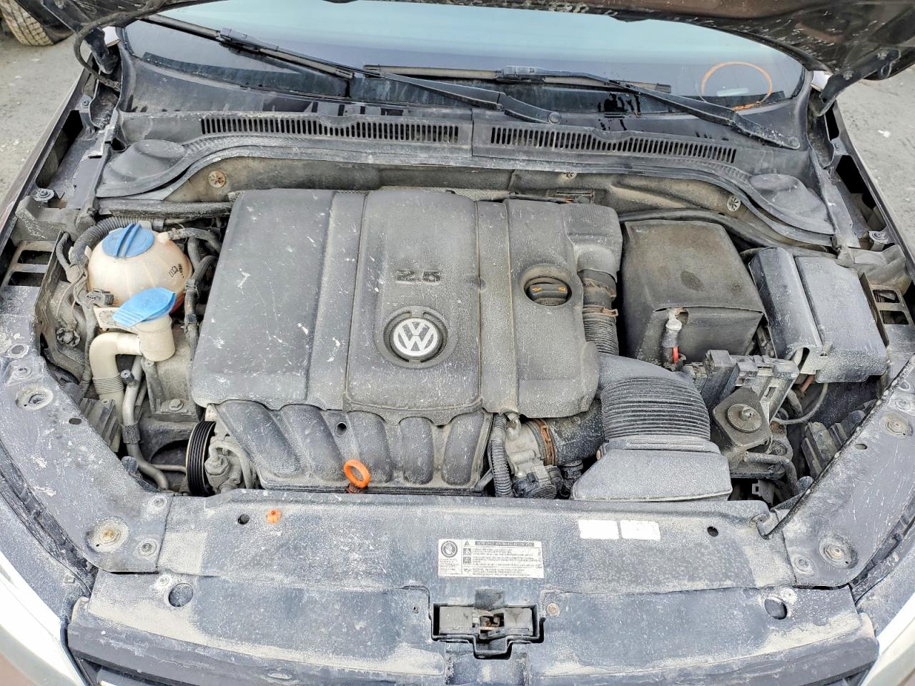 2011 VOLKSWAGEN JETTA SE photo 11