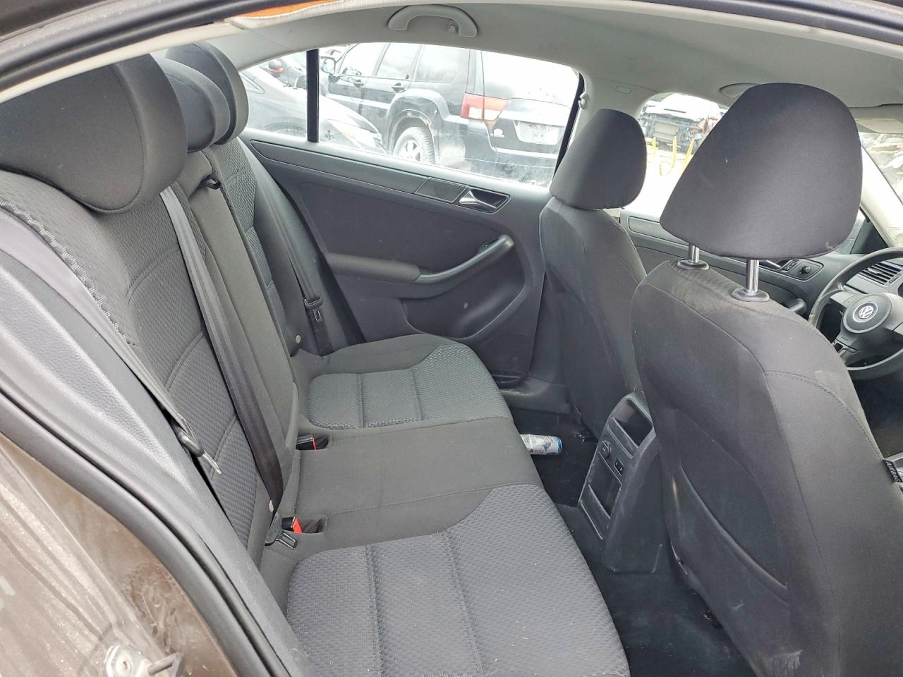 2011 VOLKSWAGEN JETTA SE photo 10
