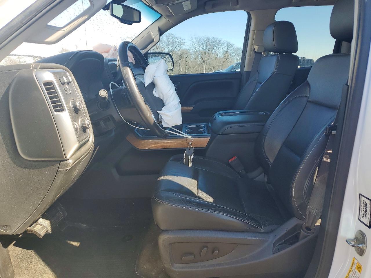 2015 CHEVROLET SILVERADO K1500 LTZ photo 7