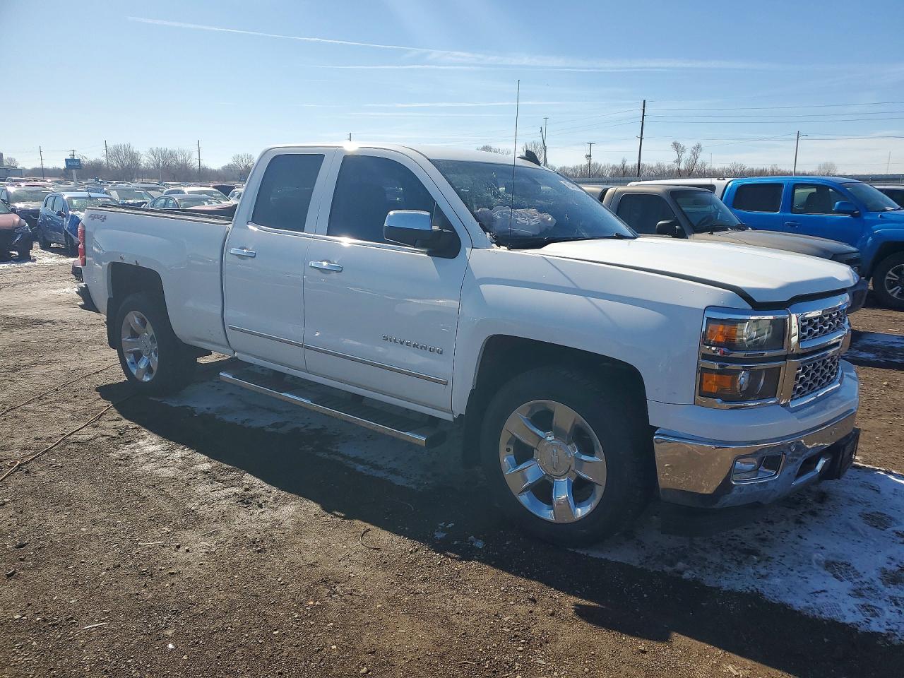 2015 CHEVROLET SILVERADO K1500 LTZ photo 4